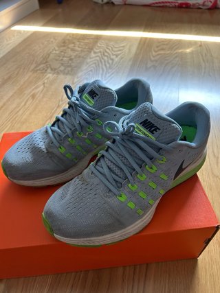 Nike Air Zoom Vomero 11 Talla 41