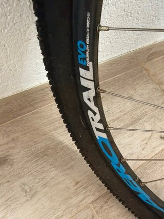 Bicicleta Montaña BTWIN Negra