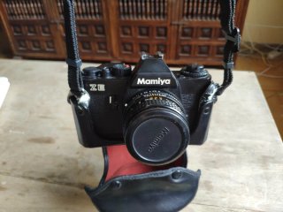 Cámara Mamiya ZE Analógica