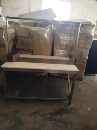 Mesa de trabajo inoxidable