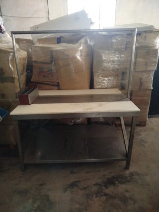 Mesa de trabajo inoxidable