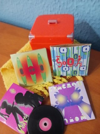 Caja de discos vinilo Barbie