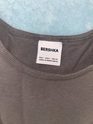 Top Bershka estrella gris Talla XS