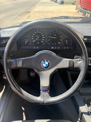 BMW Serie 3 e30 318i 1987