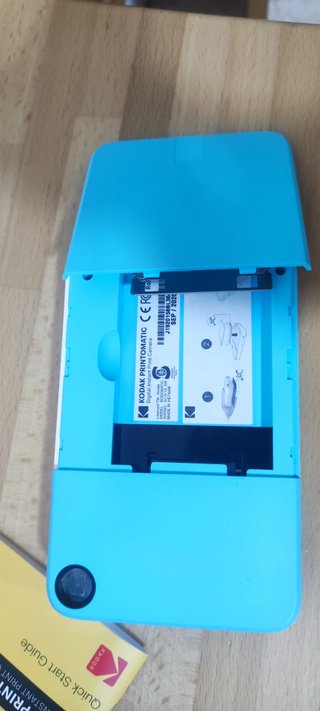 Cámara Kodak Printomatic Azul y Blanca