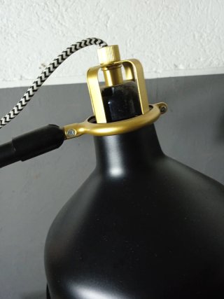 Lámpara Escritorio Negra y Dorada