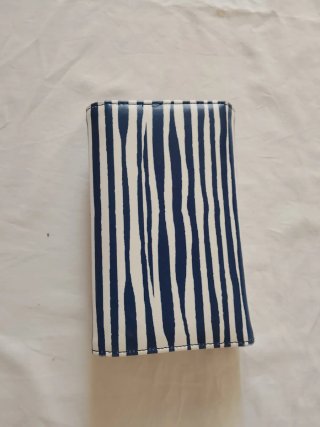 Portafoglio con bottone