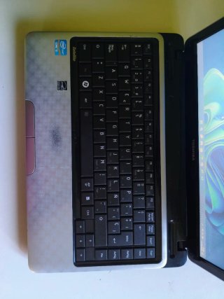 Toshiba i5 8GB SSD 120GB Portatil