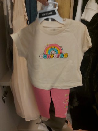 Tutina Converse 24 mesi arcobaleno