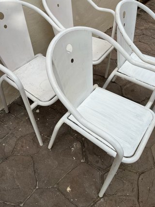 Juego de 4 sillas de terraza metálicas blancas