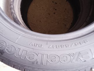 Neumático Goodyear 235.55.17 99V