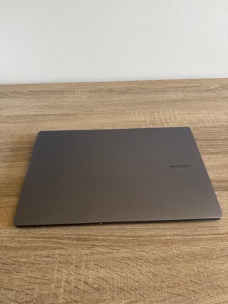 Portátil - Samsung Galaxy Book 5