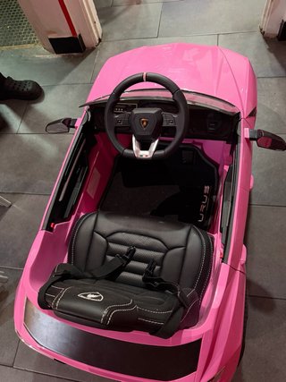 Lamborghini Urus 2025