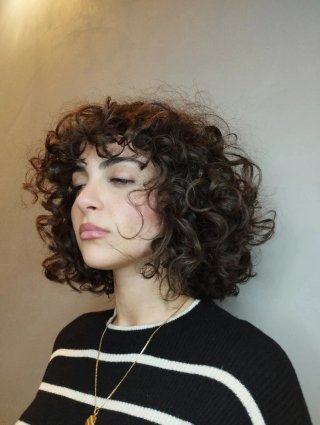 Peluquero a domicilio Barcelona – Corte, peinado y