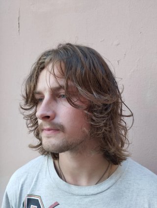 Peluquero a domicilio Barcelona – Corte, peinado y