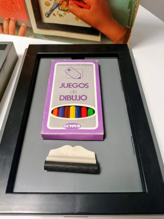 Juegos de Dibujo Superhombres y Monstruos Geyper.