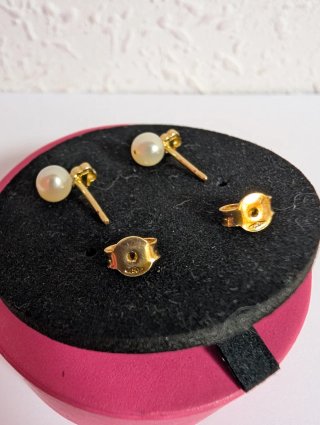 Tous Oro 18k. Perlas Flor. 2,12 gramos.