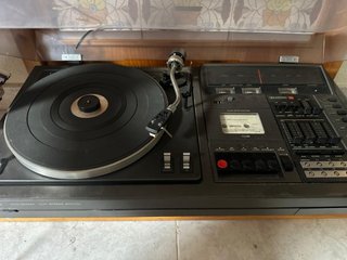Tocadiscos Vintage Hi-Fi Stereo System