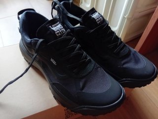 Vans Crosspath MTE Talla 42  Nuevas en caja.