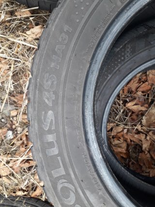 Neumático 235/55/17 103V