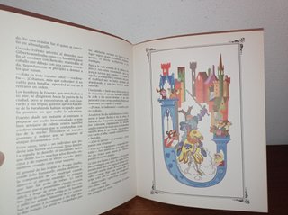 ANTOLOGÍA WALT DISNEY . LIBRO INFANTIL 1985