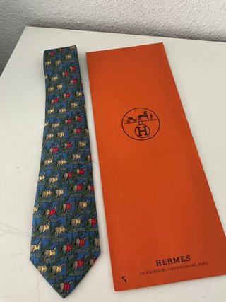 Corbata Hermes Azul y roja