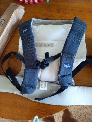 Mochila porta bebé ergonómica