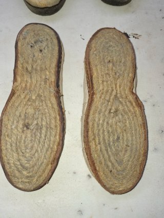Zapatillas retro de esparto MBM