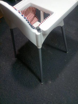 Trona IKEA Antracita