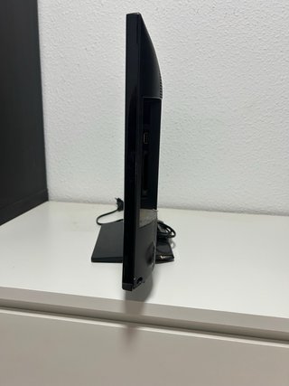 Samsung TV 22”