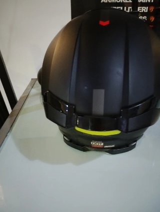 Casco de moto MT