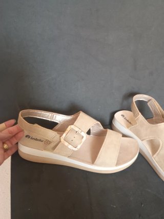 Sandalias Beige Talla 41