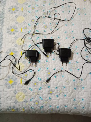 Lote 3 cargadores retro originales Nokia y samsung