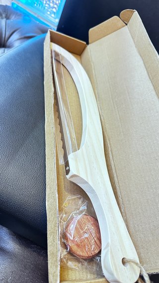 Cortador de pan y jamón de madera
