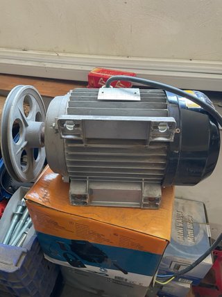 Motor Eléctrico CIMA 5.5 HP 4KW 2870 RPM