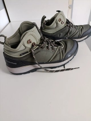 Botas senderismo impermeables Quechua MH100