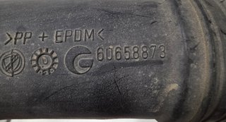 Manguito admisión aire con caudalímetro Alfa 147