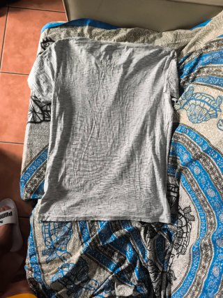 Camiseta Quiksilver a rayas - Talla M