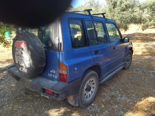 🚙 SUZUKI VITARA 2.0 – AÑO 2000