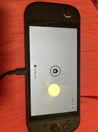 Nintendo Switch + 2 Juegos
