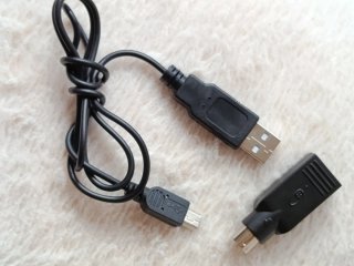 Caricabatterie per cellulare: Nokia e altri.