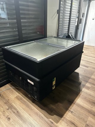 Congelador expositor en perfectas condiciones
