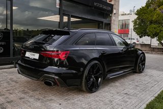 Audi RS6 Avant Quattro