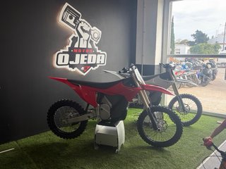 Stark Varg MX 1.0 80 HP (Alfa) - Casi Nueva