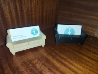 Soporte sofá para tarjetas de visita 3D