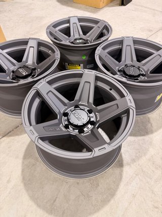 Llantas Offroad 17x9 ET-38