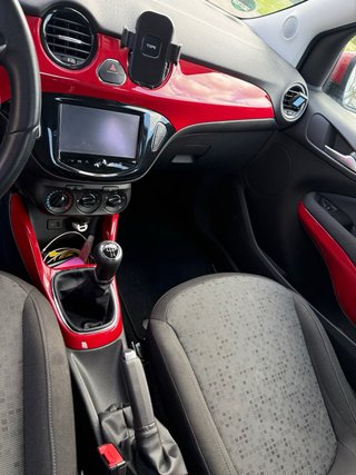 Opel ADAM negro
