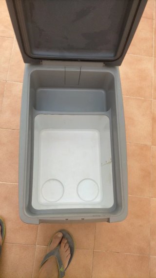 Nevera portátil CoolFreeze CDF-35 Marca WAECO