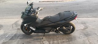 Yamaha TMAX 530 DX Negra