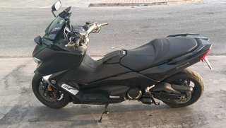 Yamaha TMAX 530 DX Negra